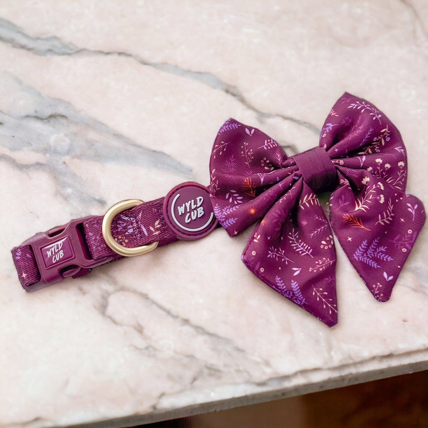 Dog Sailor Bow: Chiswick Fig