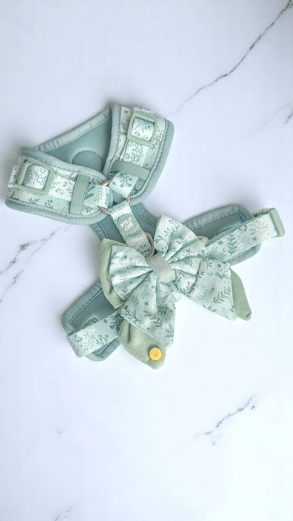 Dog Butterfly Bow: Chiswick Pistachio