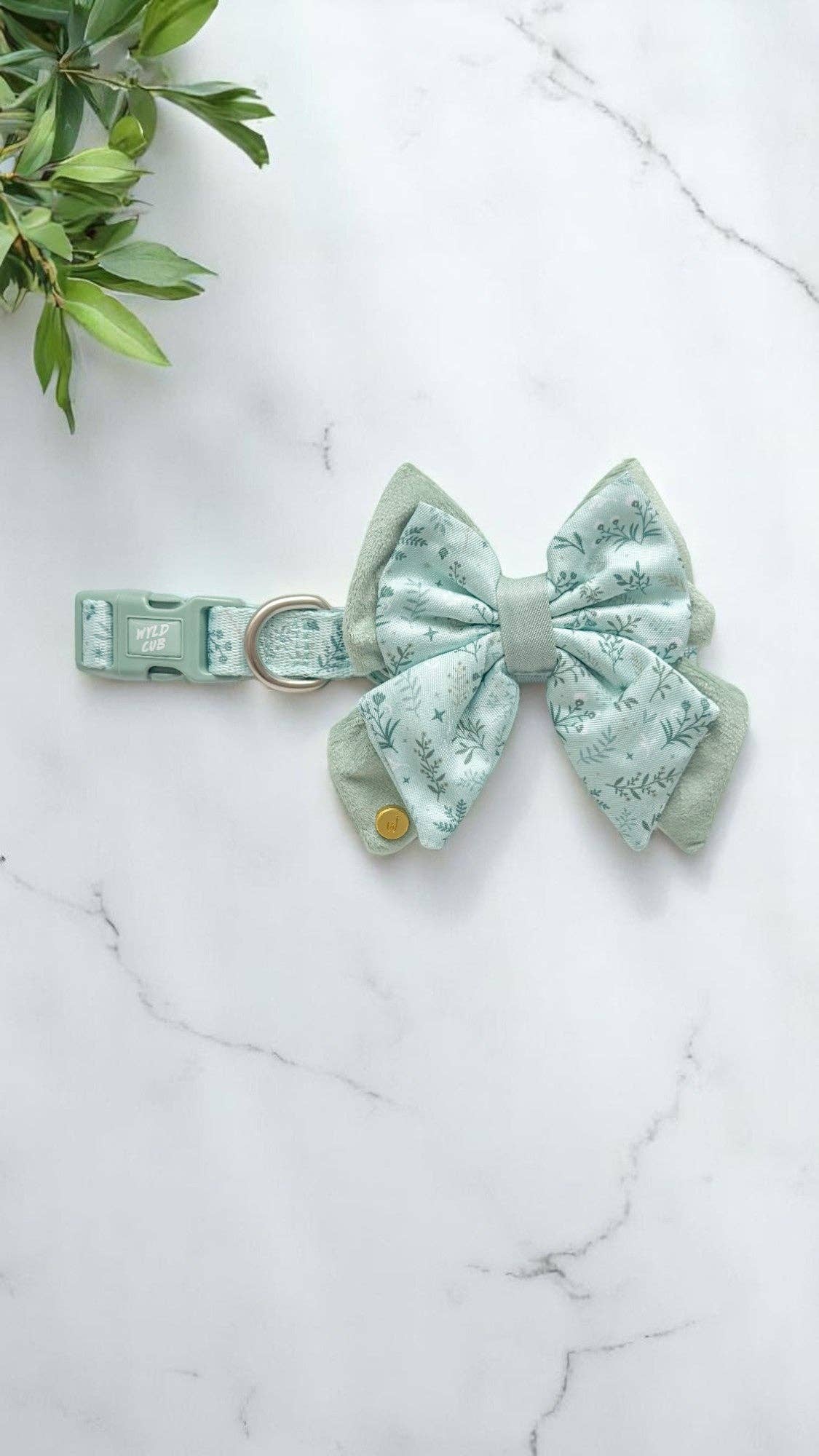 Dog Butterfly Bow: Chiswick Pistachio