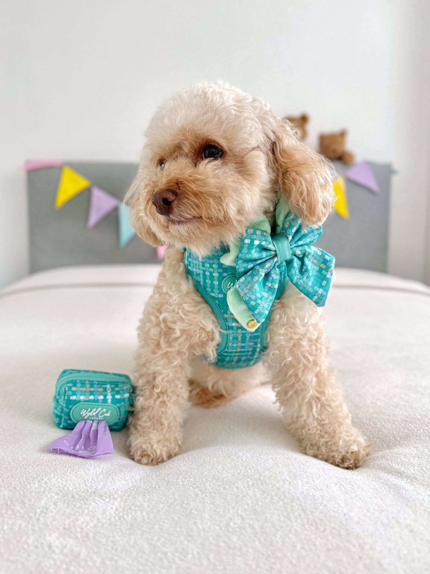 Dog Poop Bag Holder: Belgravia Sweetpea